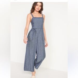 Old Navy Sleeveless Jumper